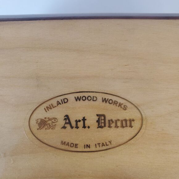 Inlaid Wood Works Art Decor Made in Italy Music Box Plays Funacala Vintage - Picture 8 of 8